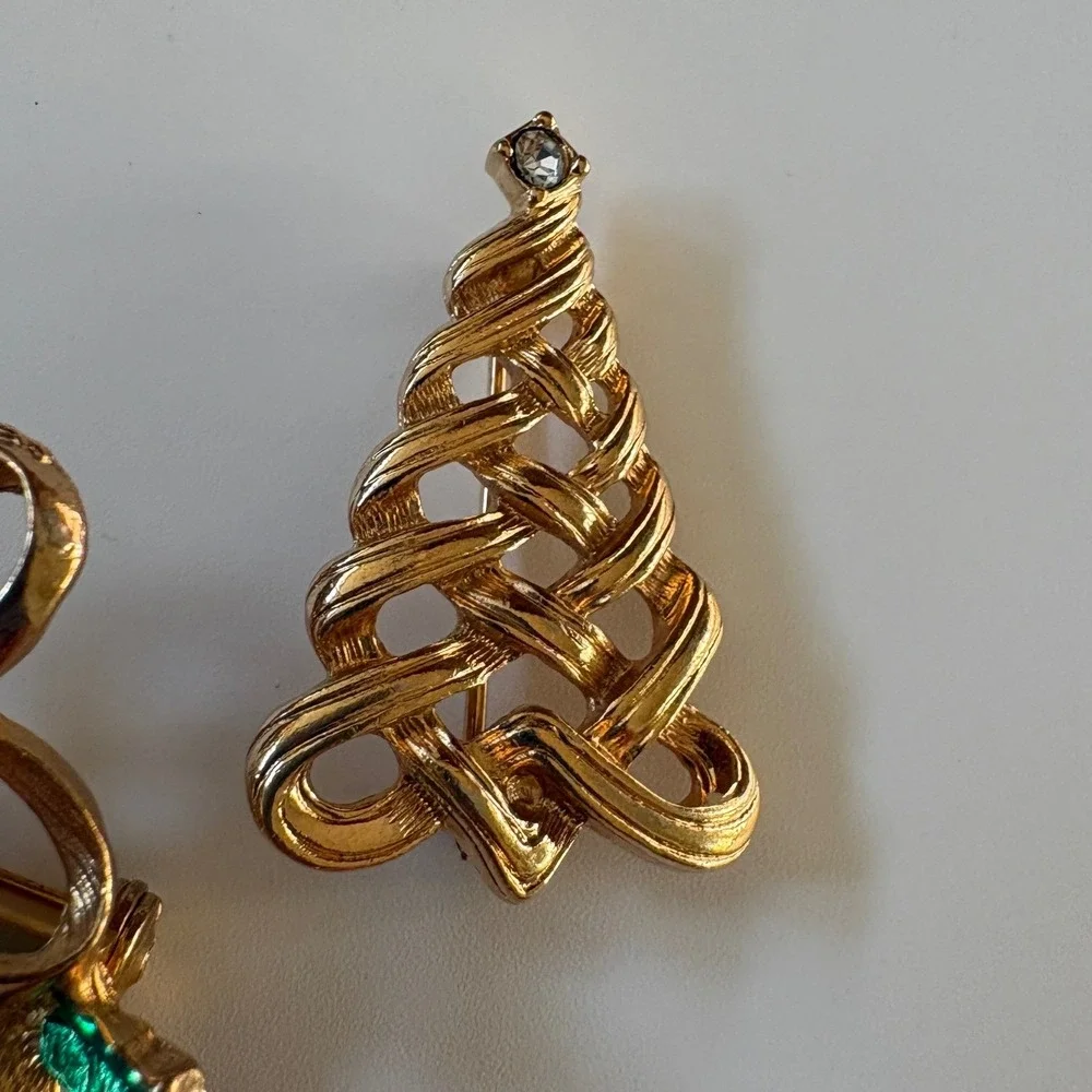 Vintage Avon Christmas Brooch Pin Set Gold Tone Bells Ribbon Tree Rhinestone 3pc